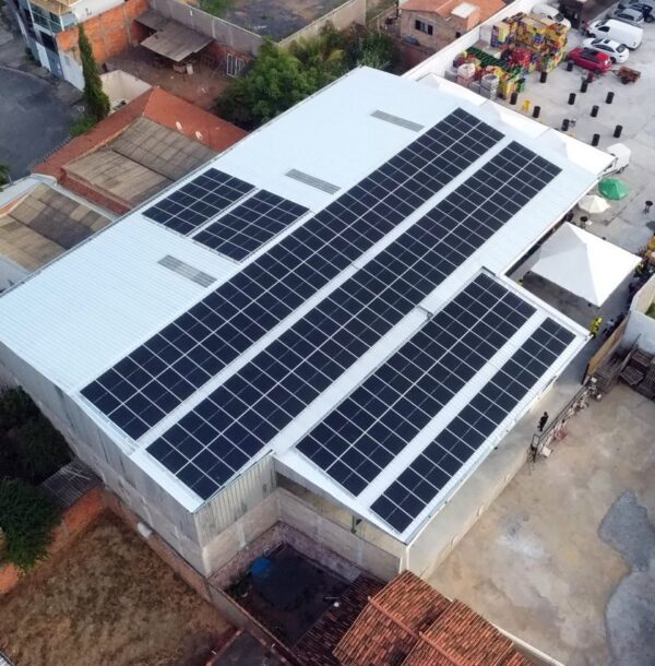 Safe solar brings savings and more profit to Brazilian beverage distributor-01